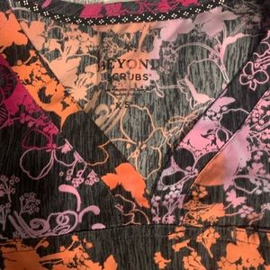 Scrubs and beyond top. Barely worn.